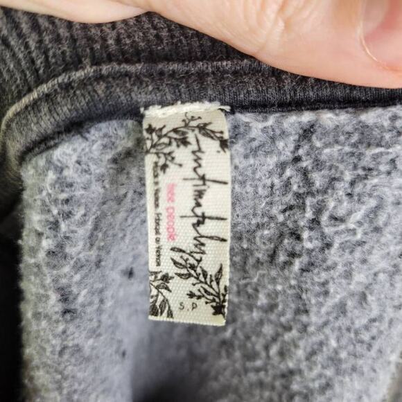 Intimately Free People Women's Sweatshirt Round Neck Long Sleeve Gray Size Small - Picture 4 of 5